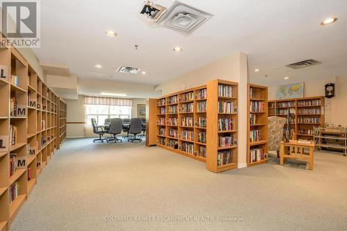 1104 - 20 Mcfarlane Drive, Halton Hills (Georgetown), ON - Indoor Photo Showing Office