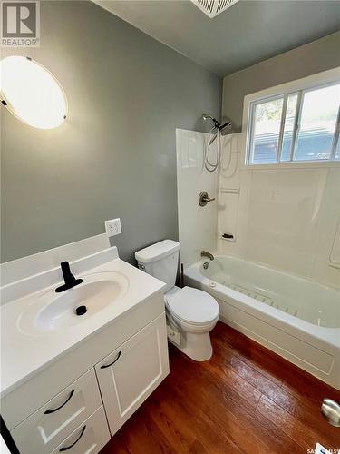 504 Stovel Avenue W, Melfort, SK - Indoor Photo Showing Bathroom