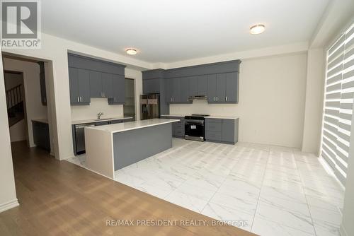 20 Hummingbird Grove, Adjala-Tosorontio (Colgan), ON - Indoor Photo Showing Kitchen