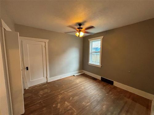 240 Lorne Avenue, Brandon, MB - Indoor Photo Showing Other Room