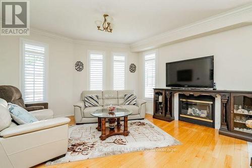 4735 Colombo Crescent, Mississauga (Churchill Meadows), ON - Indoor Photo Showing Living Room