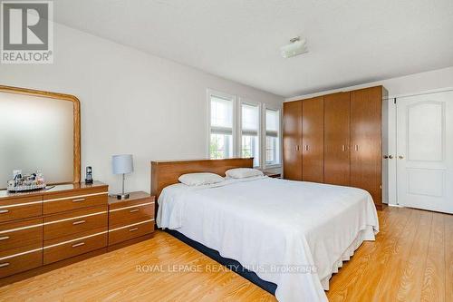 4735 Colombo Crescent, Mississauga (Churchill Meadows), ON - Indoor Photo Showing Bedroom