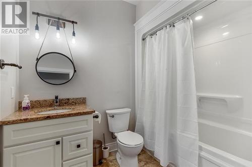 4172 Bisseltown Road, Brockville, ON - Indoor Photo Showing Bathroom