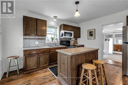 526 Amelia Street, Cornwall (717 - Cornwall), ON - Indoor Photo Showing Kitchen