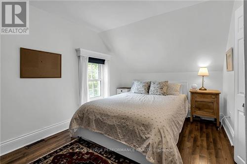 526 Amelia Street, Cornwall (717 - Cornwall), ON - Indoor Photo Showing Bedroom