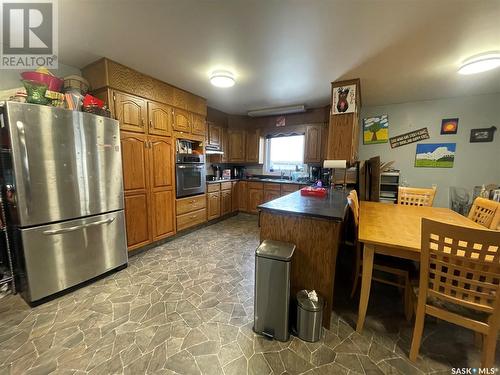 404 Parsons Avenue, Maple Creek, SK - Indoor