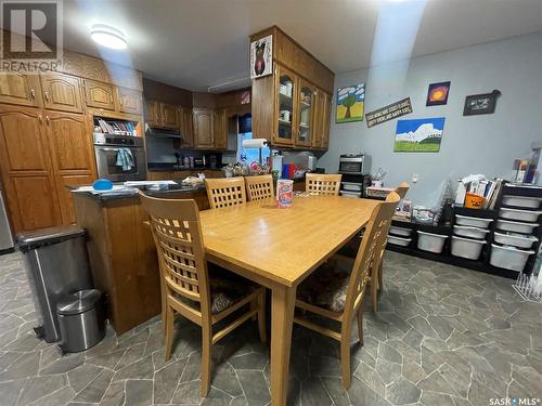 404 Parsons Avenue, Maple Creek, SK - Indoor Photo Showing Dining Room