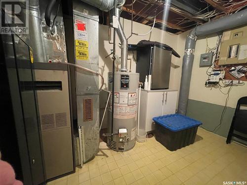 404 Parsons Avenue, Maple Creek, SK - Indoor Photo Showing Basement