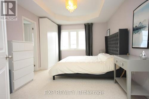 3068 Robert Brown Boulevard, Oakville, ON - Indoor Photo Showing Bedroom