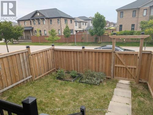 38 Sherway Street, Hamilton, ON - Outdoor