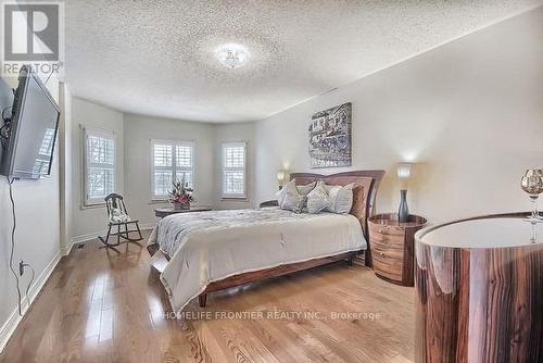 447 Mill Street, Richmond Hill (Mill Pond), ON - Indoor Photo Showing Bedroom