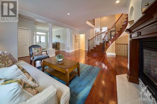 1030 Goward Drive, Kanata, ON - Indoor Photo Showing Living Room