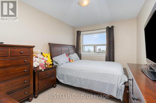 501 - 283 Fairway Road N, Kitchener, ON - Indoor Photo Showing Bedroom