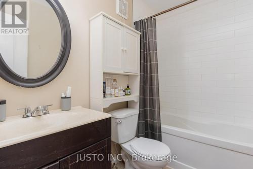 501 - 283 Fairway Road N, Kitchener, ON - Indoor Photo Showing Bathroom