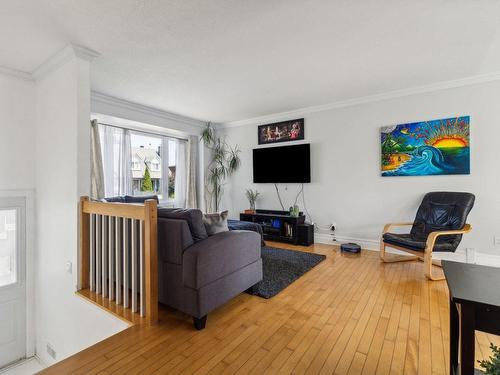 Living room - 29 Rue Bocage, Gatineau (Gatineau), QC - Indoor Photo Showing Living Room