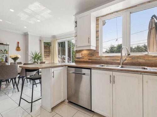 Cuisine - 29 Rue Bocage, Gatineau (Gatineau), QC - Indoor Photo Showing Kitchen With Double Sink