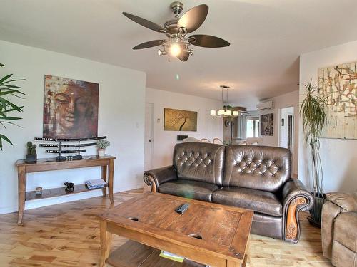 Living room - 7390 Rg Du Parc, Rouyn-Noranda, QC - Indoor Photo Showing Living Room