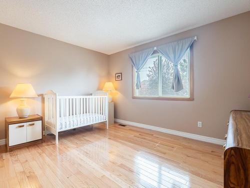 Chambre Ã Â coucher - 69 Rue Du Chambertin, Kirkland, QC - Indoor Photo Showing Bedroom