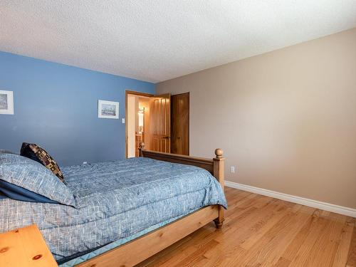 Chambre Ã Â coucher - 69 Rue Du Chambertin, Kirkland, QC - Indoor Photo Showing Bedroom