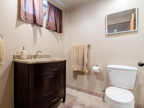 Salle de bains - 69 Rue Du Chambertin, Kirkland, QC - Indoor Photo Showing Bathroom