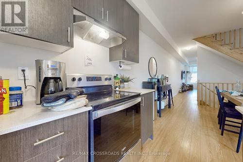 788 Kootenay Path, Oshawa (Donevan), ON - Indoor Photo Showing Kitchen