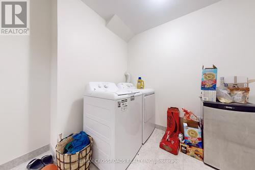 788 Kootenay Path, Oshawa (Donevan), ON - Indoor Photo Showing Laundry Room