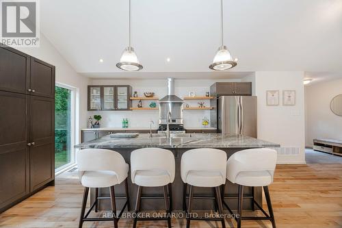 4133 Concession 12 Sunnidale Road, Clearview (Stayner), ON - Indoor Photo Showing Dining Room