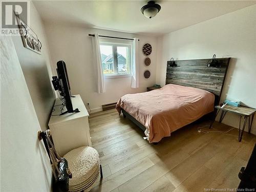 554 St. Paul Street, Bathurst, NB - Indoor Photo Showing Bedroom