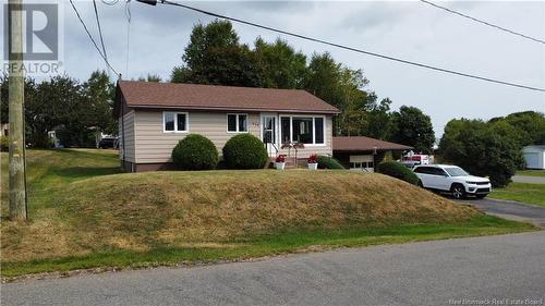 554 St. Paul Street, Bathurst, NB - Outdoor