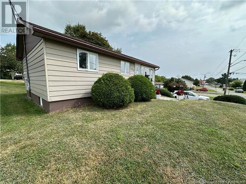 554 St. Paul Street, Bathurst, NB - Outdoor