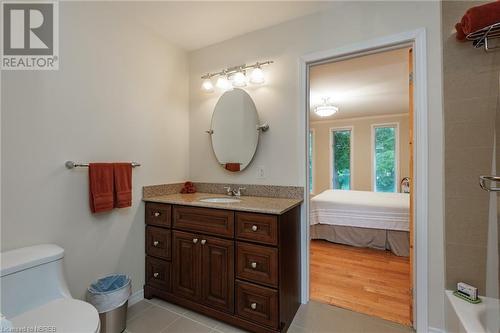 131 Peninsula Road, North Bay, ON - Indoor Photo Showing Bathroom