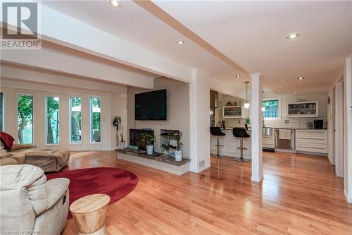 131 Peninsula Road, North Bay, ON - Indoor Photo Showing Living Room With Fireplace