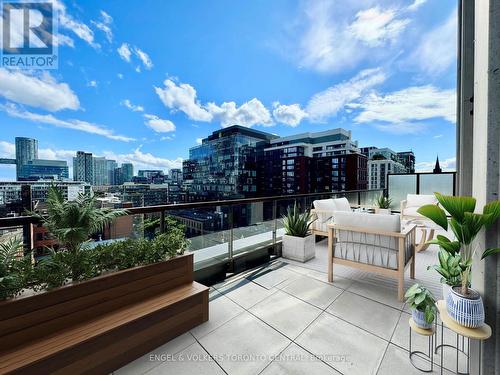 903 - 123 Portland Street, Toronto (Waterfront Communities), ON - Indoor Photo Showing Bathroom