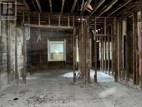 258 Park Street, Chatham, ON - Indoor Photo Showing Basement