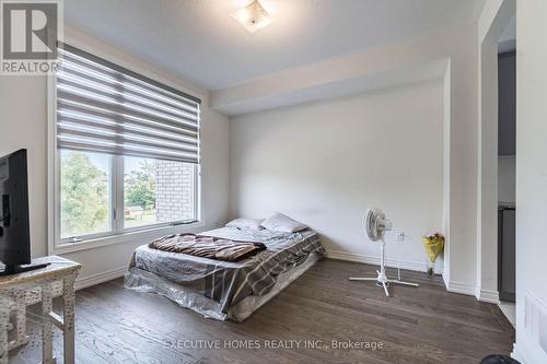 41 Queenpost Drive, Brampton, ON - Indoor Photo Showing Bedroom