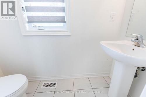 41 Queenpost Drive, Brampton, ON - Indoor Photo Showing Bathroom