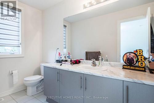 41 Queenpost Drive, Brampton, ON - Indoor Photo Showing Bathroom