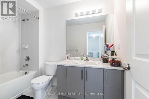 41 Queenpost Drive, Brampton, ON - Indoor Photo Showing Bathroom