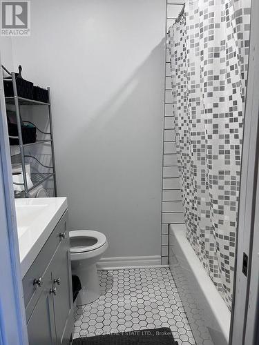 1173 Lisgar Avenue, Oshawa, ON - Indoor Photo Showing Bathroom