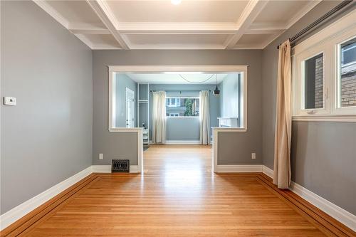 Dining Room - 46 Rosslyn Avenue N, Hamilton, ON - Indoor Photo Showing Other Room