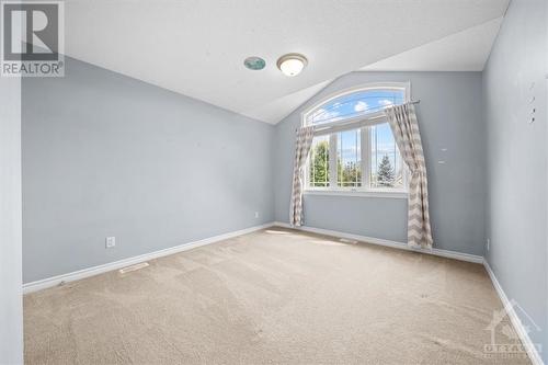 58 Queenston Drive, Ottawa, ON - Indoor Photo Showing Other Room