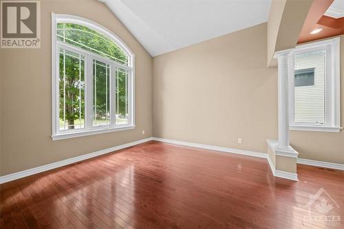 58 Queenston Drive, Ottawa, ON - Indoor Photo Showing Other Room