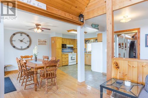 152A Paradise Landing Road, Hastings Highlands, ON - Indoor Photo Showing Dining Room