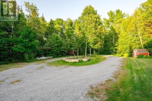 152A Paradise Landing Road, Hastings Highlands, ON - Outdoor