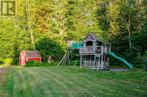 152A Paradise Landing Road, Hastings Highlands, ON - Outdoor