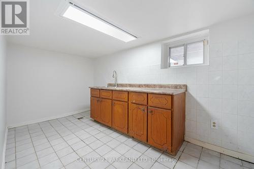 117 Glebemount Avenue, Toronto (Danforth), ON - Indoor