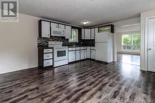 50 Hayward Road, Upper Golden Grove, NB - Indoor Photo Showing Kitchen