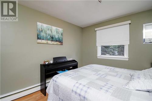 192 Mount Royal Boulevard, Moncton, NB - Indoor Photo Showing Bedroom