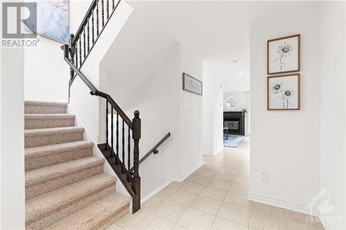 826 Clearbrook Drive, Ottawa, ON - Indoor Photo Showing Other Room