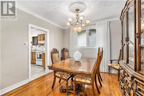 7 Lyall Street, Ottawa, ON - Indoor Photo Showing Dining Room